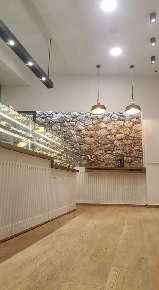 48947269_2317497581871988_1212990998813081600_n