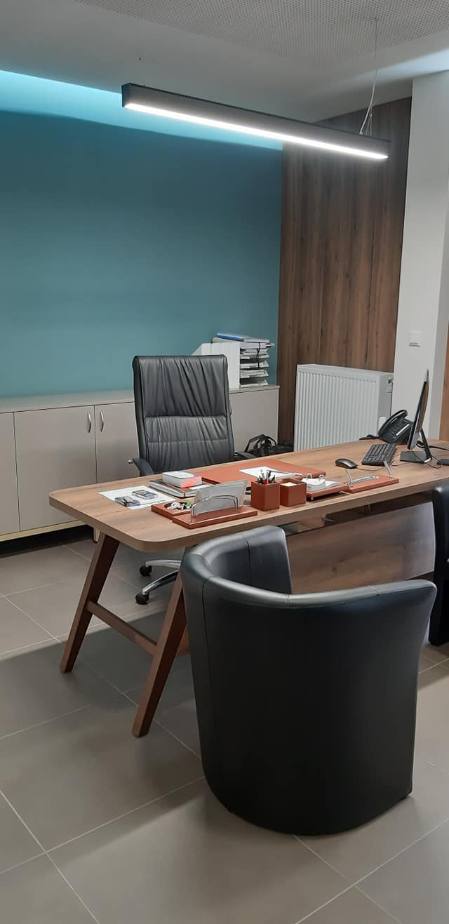 56237531_1143251495878282_2528829555079118848_o