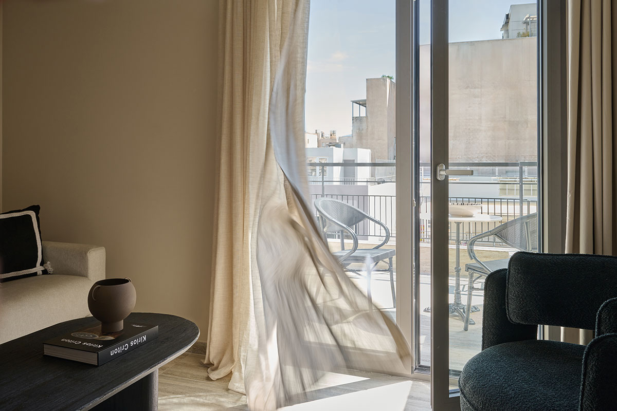 acropoli-suite-2-gallery-img-2-1200px_2024-09